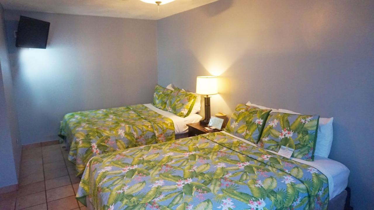 Upper Deck Hotel And Bar - Adults Only South Padre Island Εξωτερικό φωτογραφία
